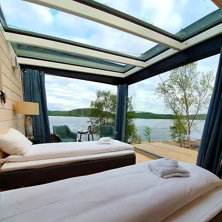 Resort Jarfjord Sea
